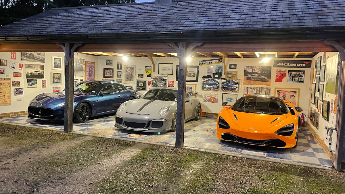 Aj mobile car valeting