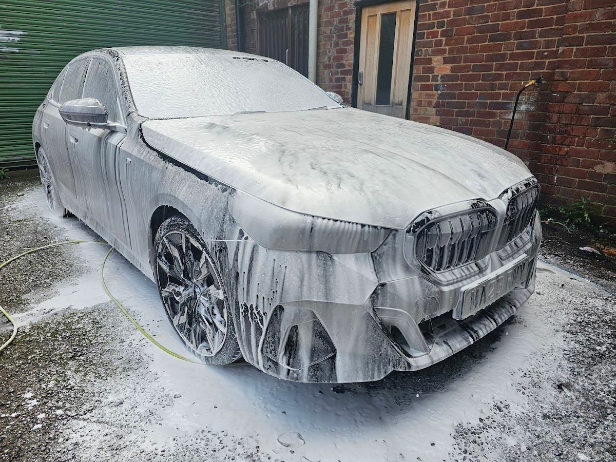 Auto car valeting & detailing