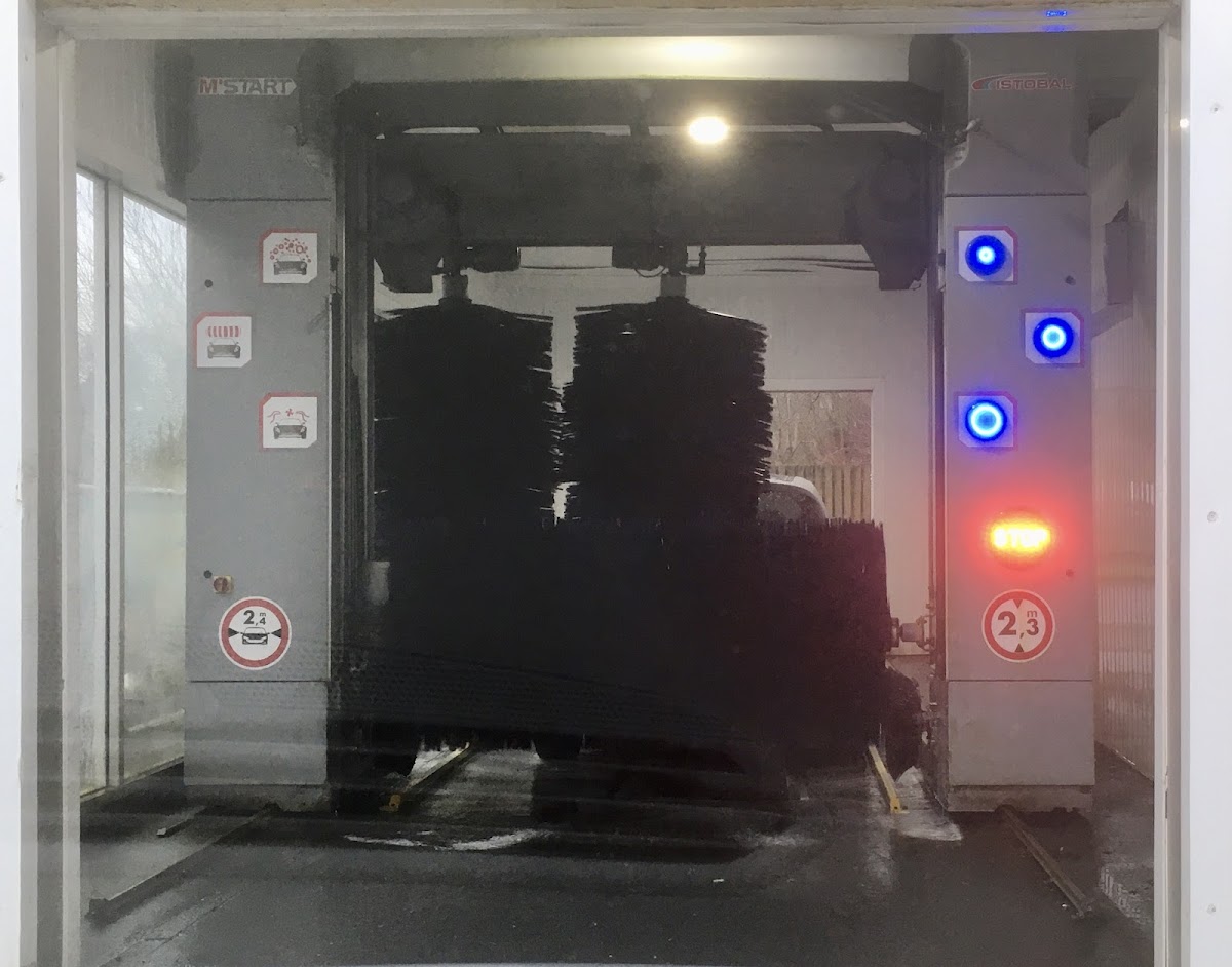 B P Car Wash