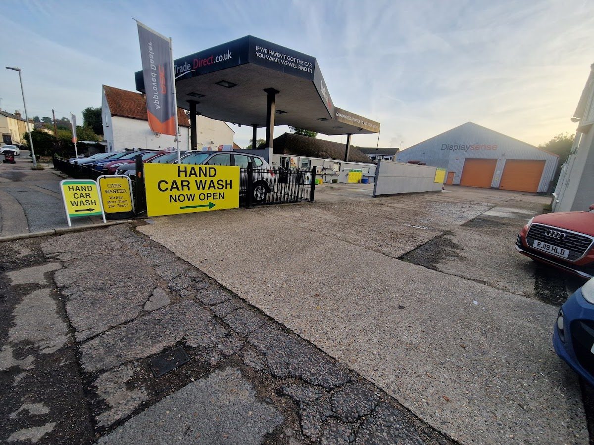 BISHOP'S HAND CAR WASH