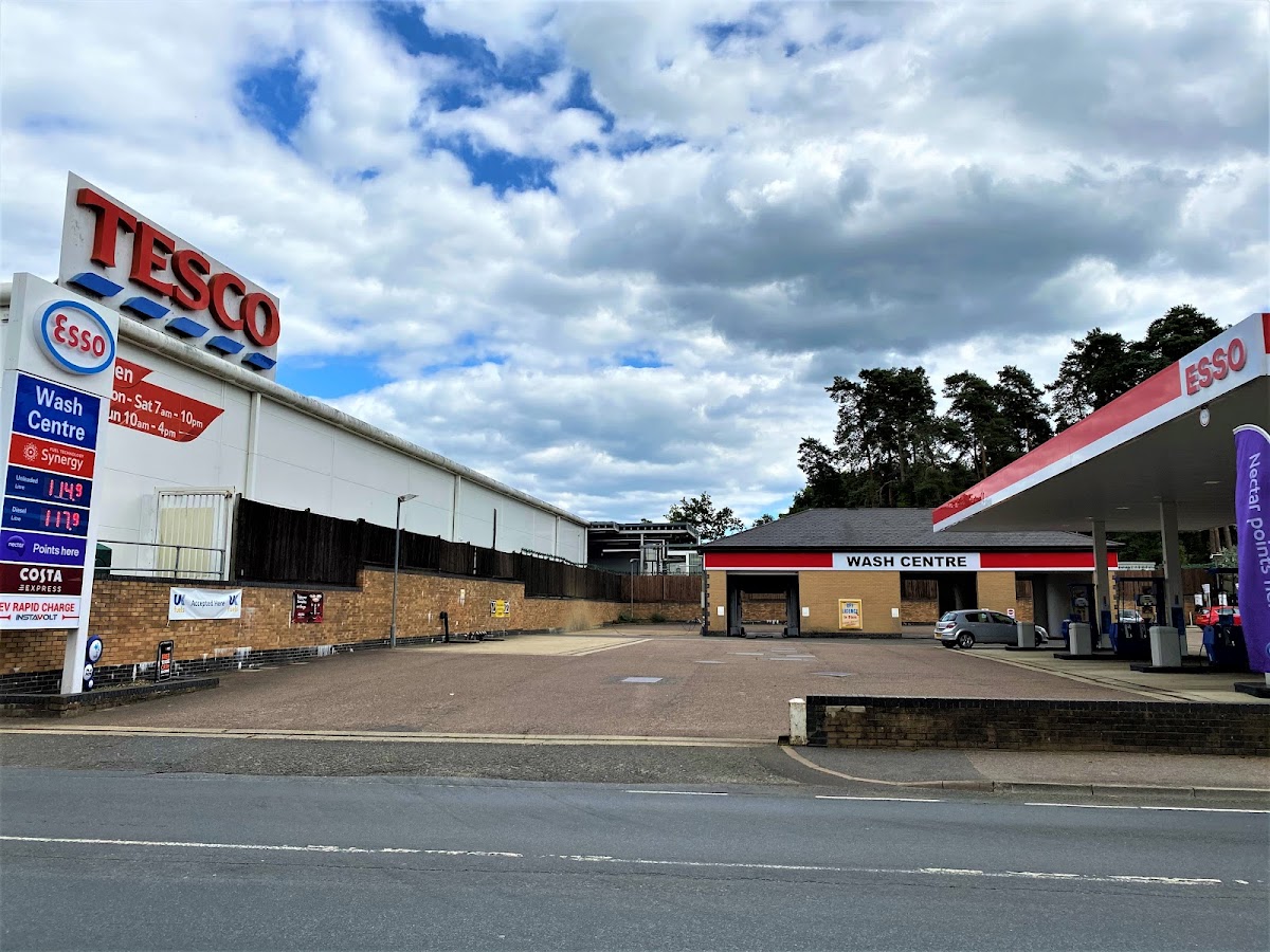 Bordon Service Station