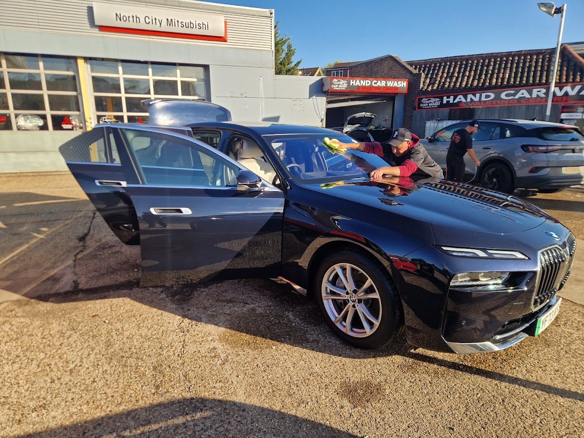 B’s Hand Carwash & Valeting Centre Chingford