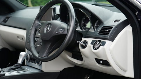 Car Right Motors