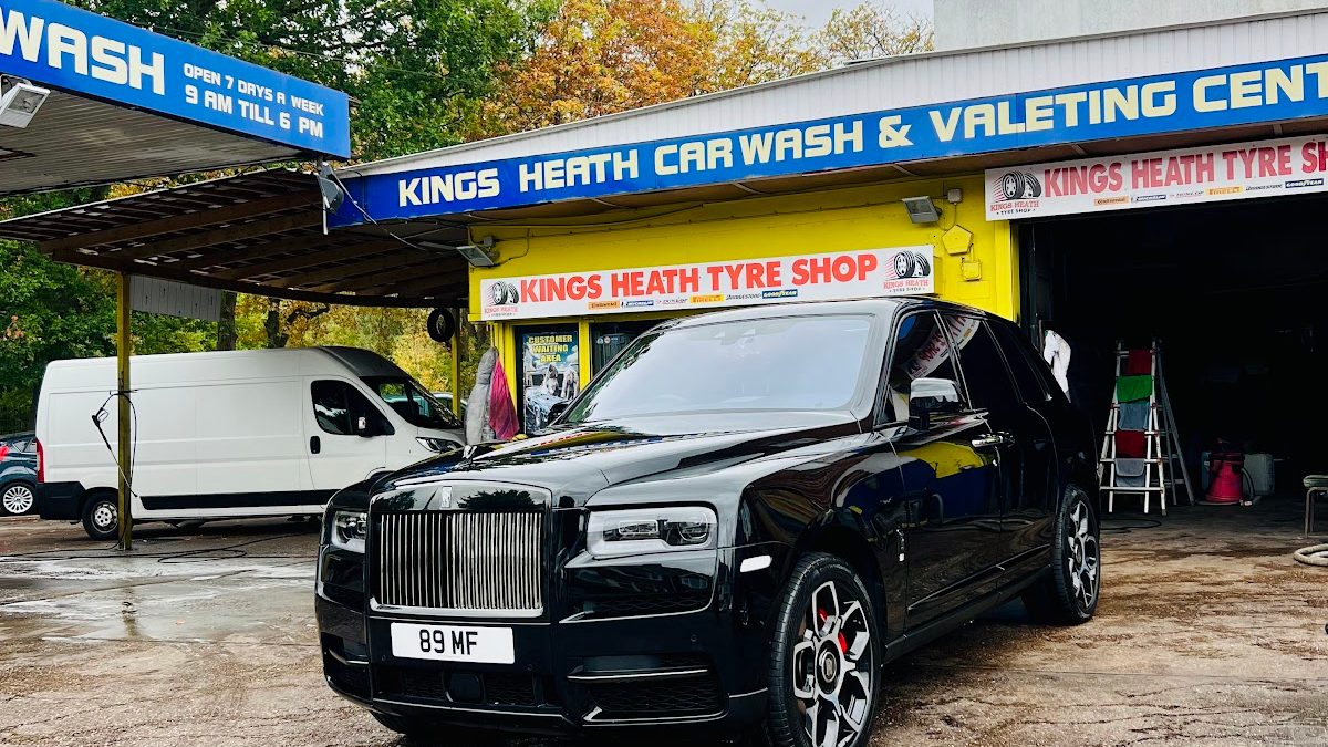 Car wash and tyres service