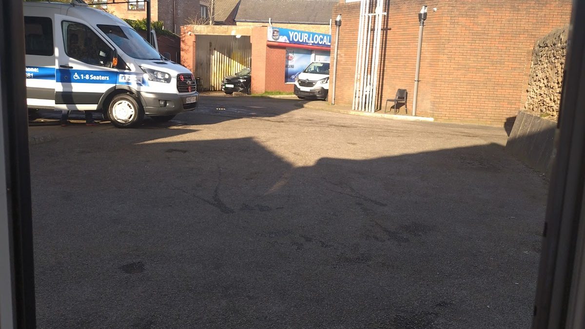 Charlie's Hand Car Wash