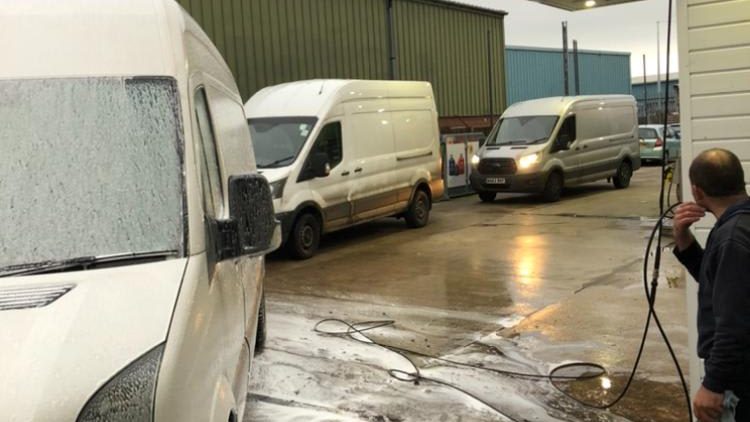 Denton Hand Car Wash And Valeting