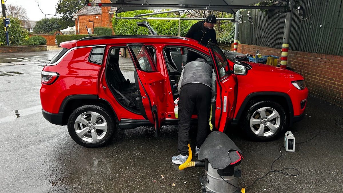 F1 Car Valeting