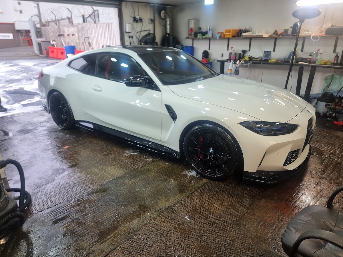 Furlongs Carwash & Valeting