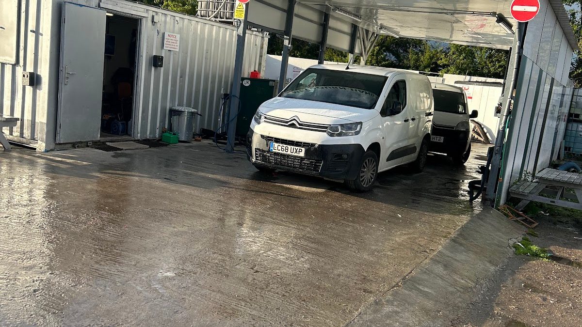 Hand Car Wash