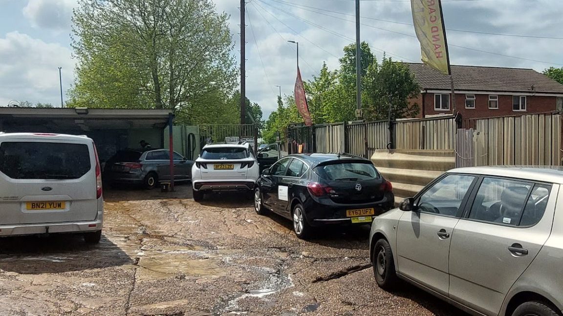 Hand Car Wash