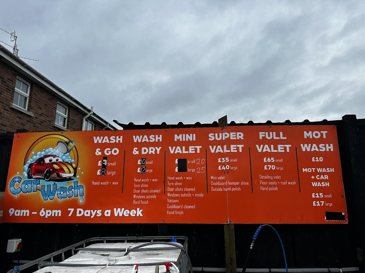Hand car wash Lawrencetown
