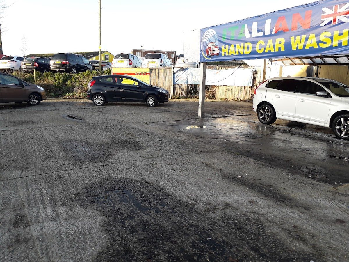 Italian Car Wash
