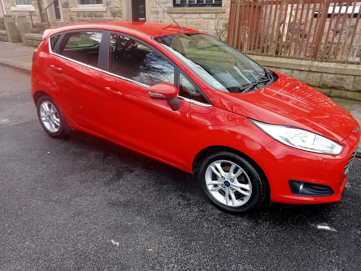 Leon car valeting
