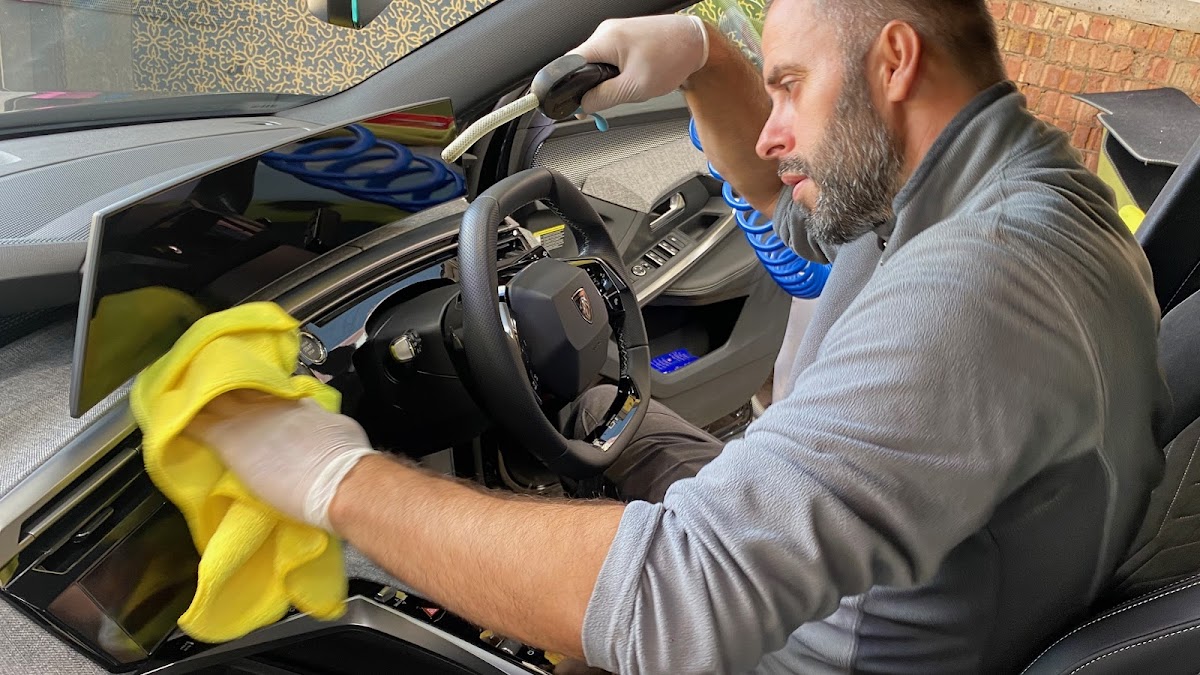 Luigi Hand Car Wash and Valeting Centre