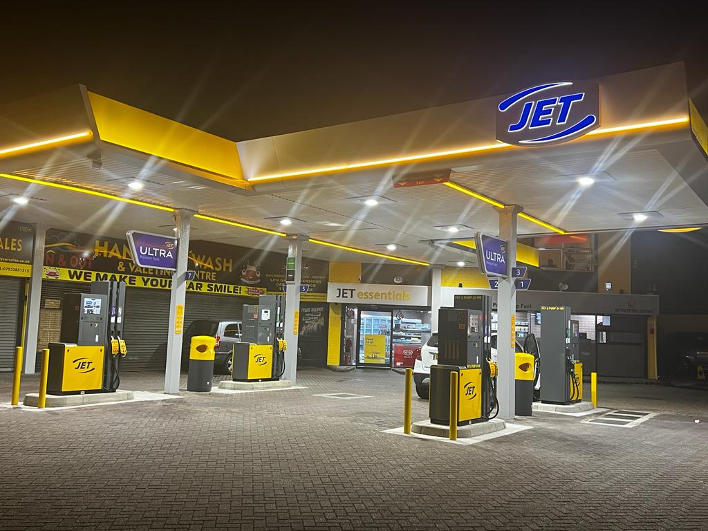 Metro Petrol Station