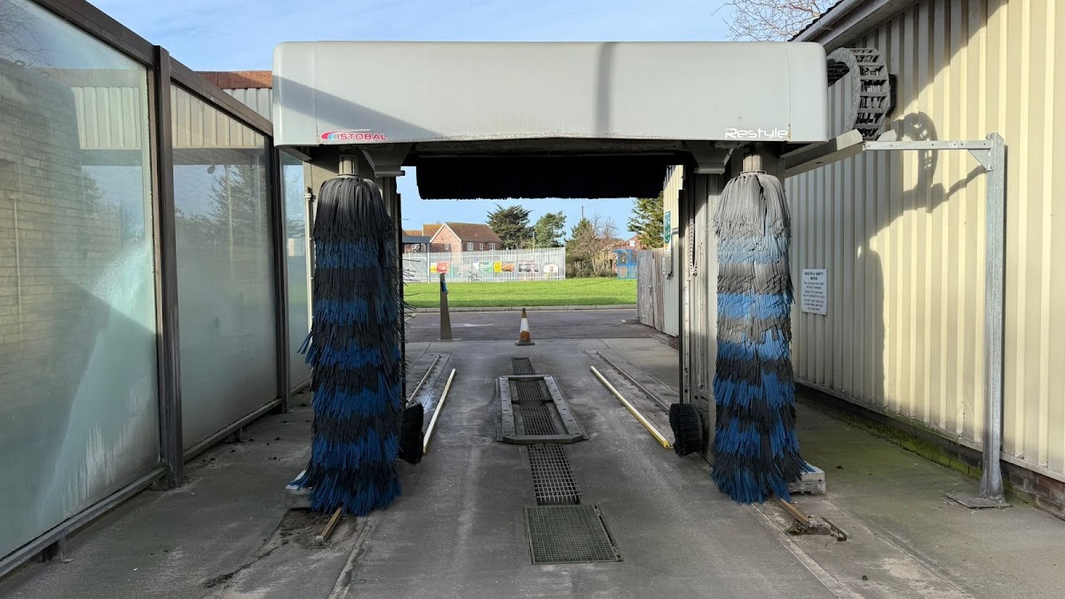 MFG Car Wash Centre