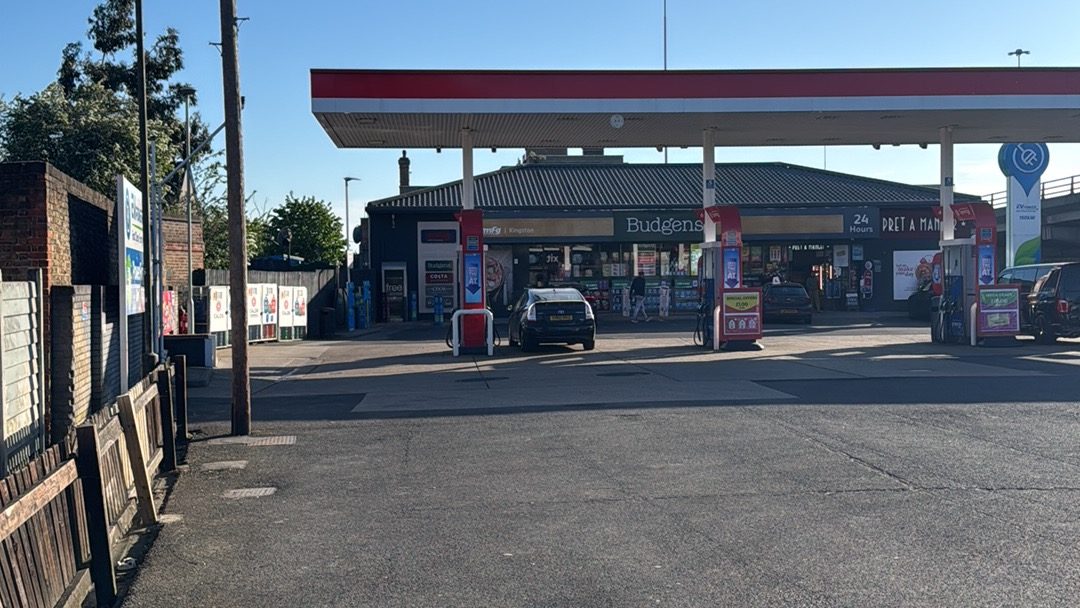 MFG Car Wash Centre