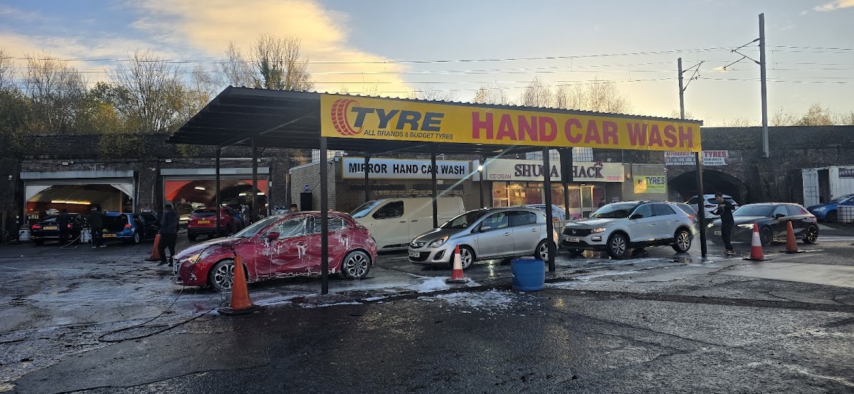 MIRROR CAR WASH
