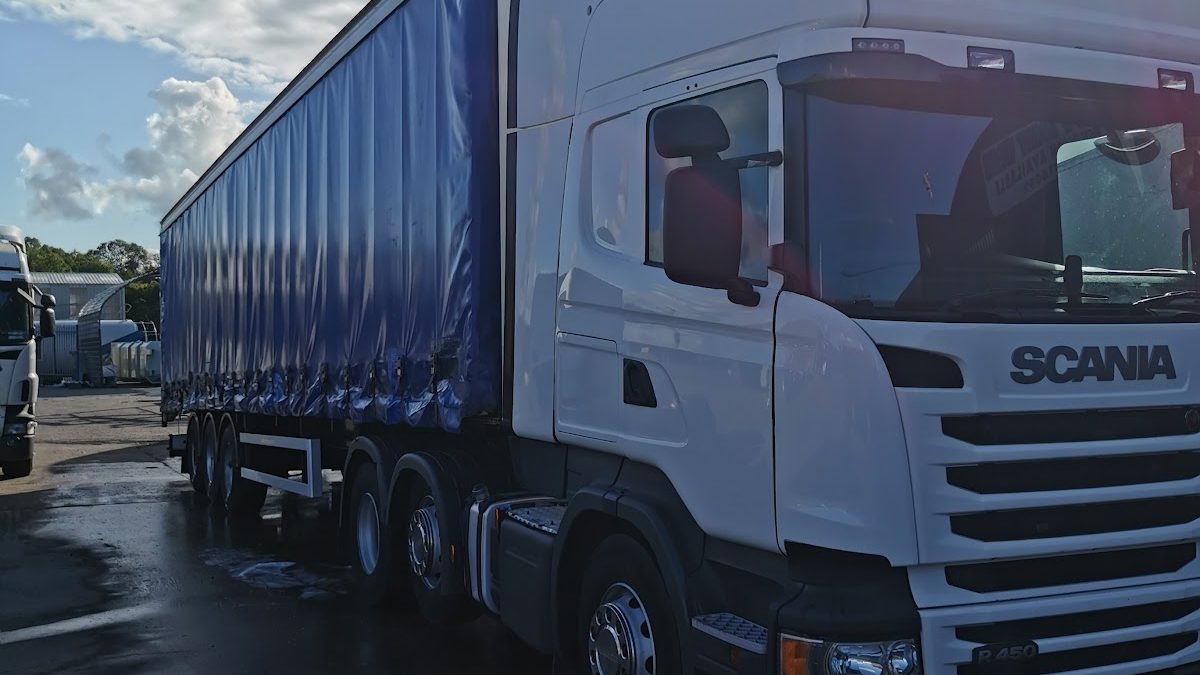 Moy road truck wash