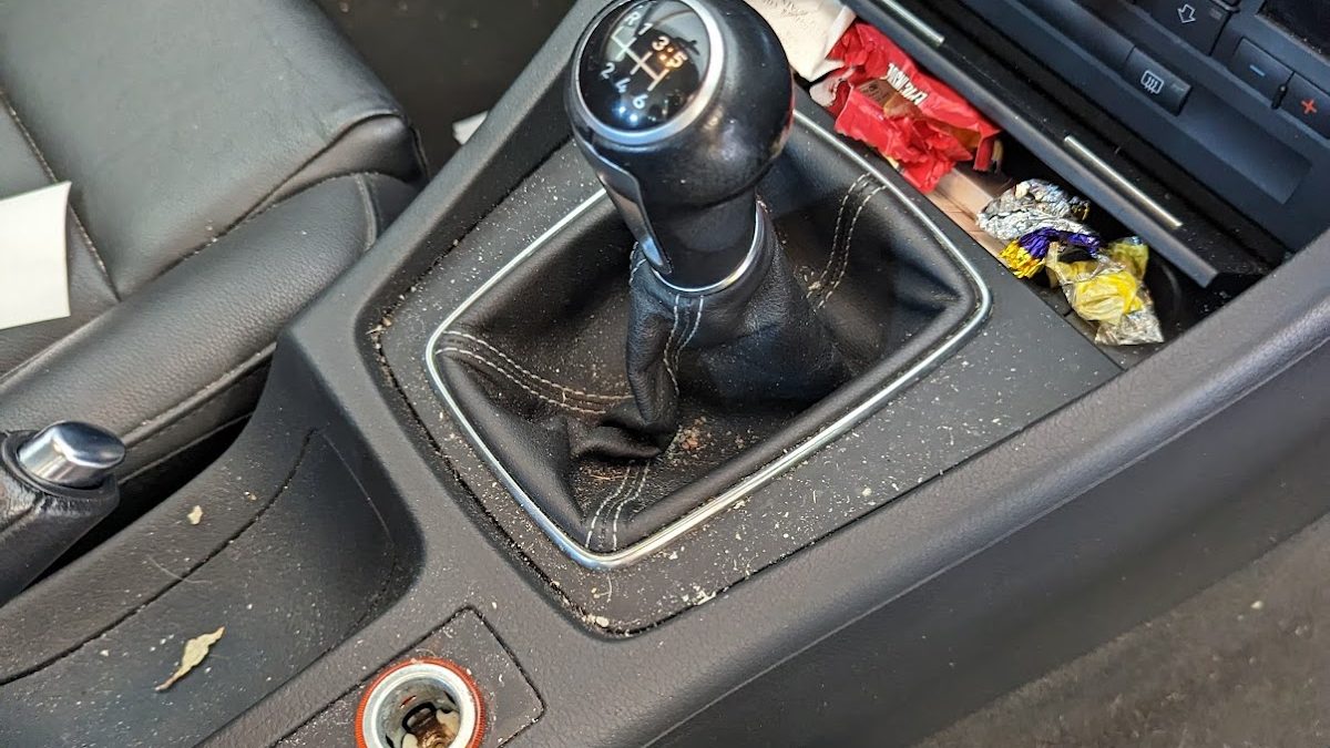 NI Autos