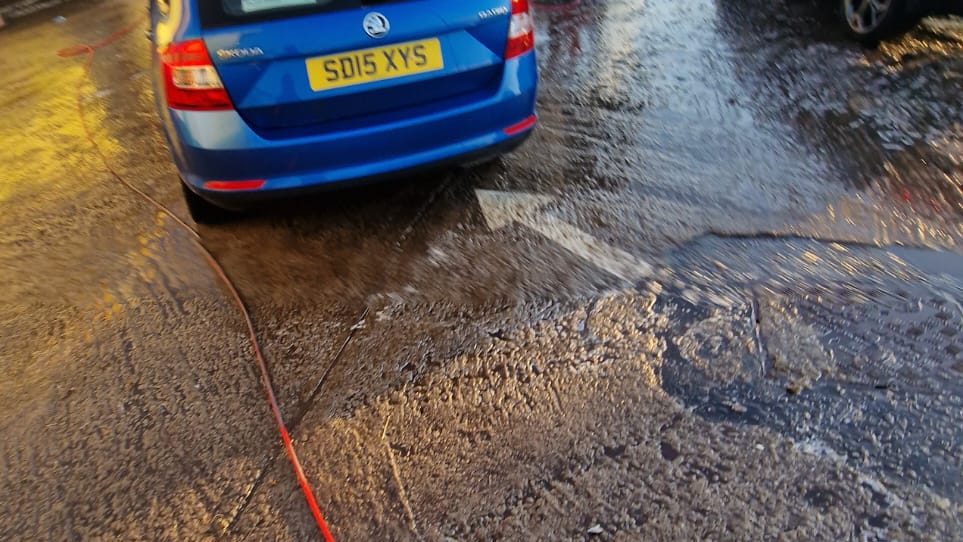 Shiny hand carwash and valeting centre