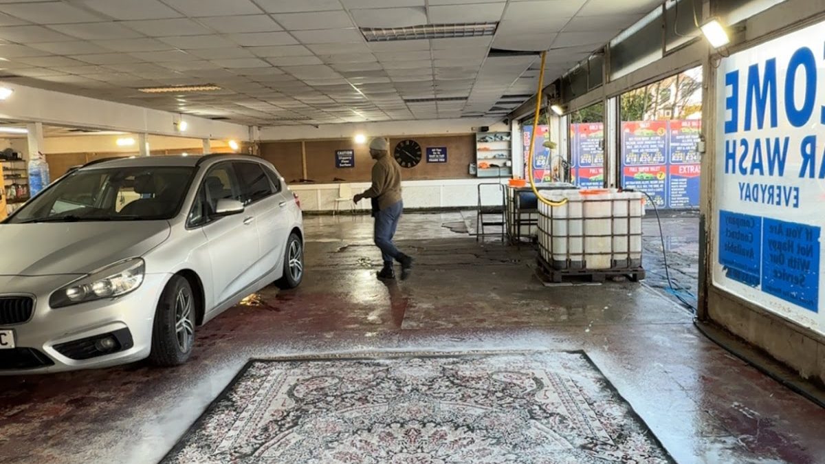 Super hand carwash valeting service