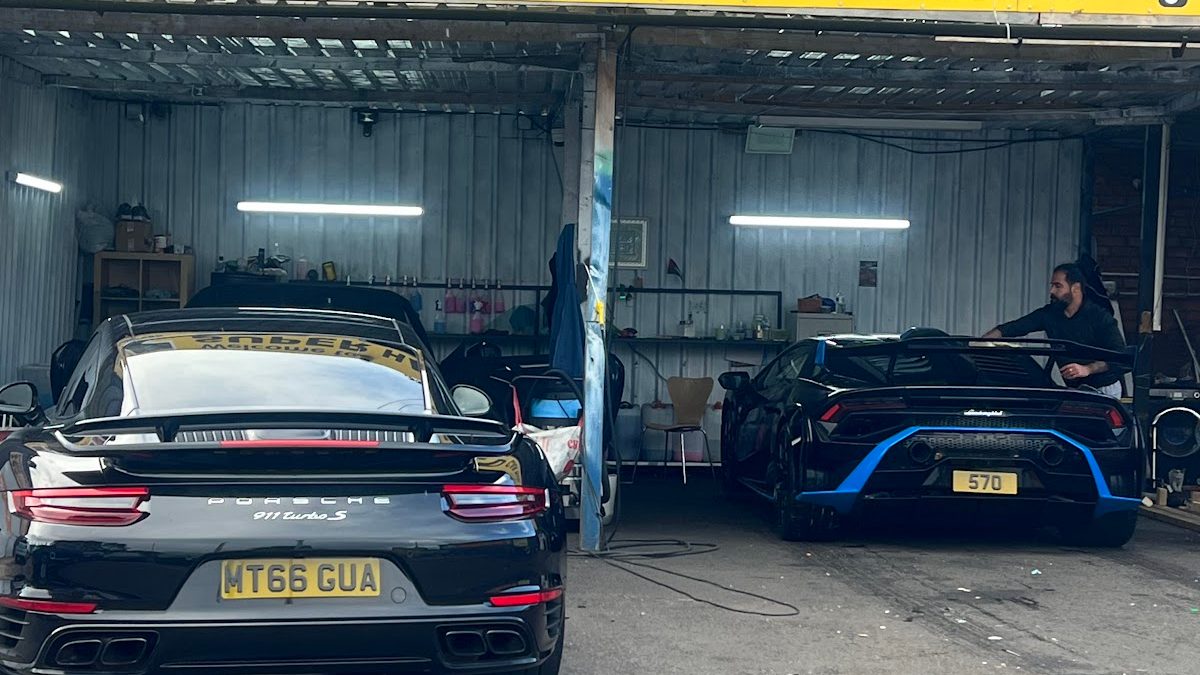 SuperHandCarWash