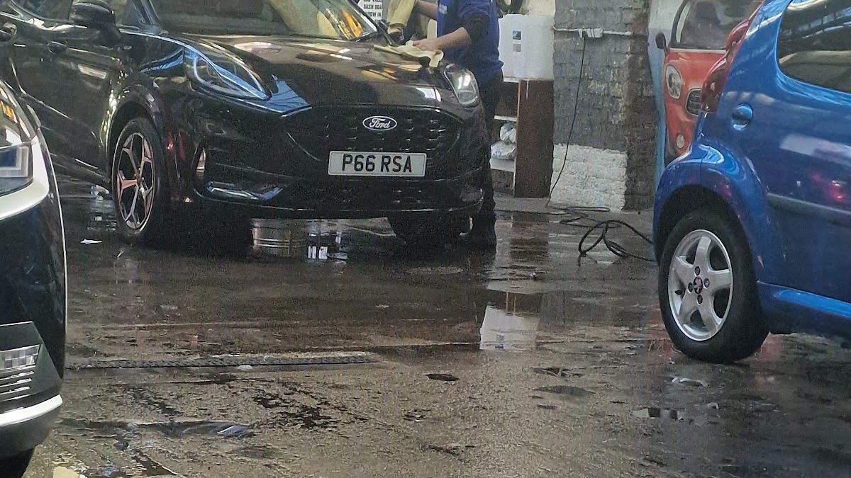 Uk hand car wash