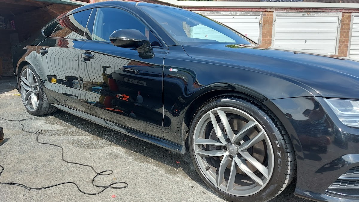Wash & Glow Mobile