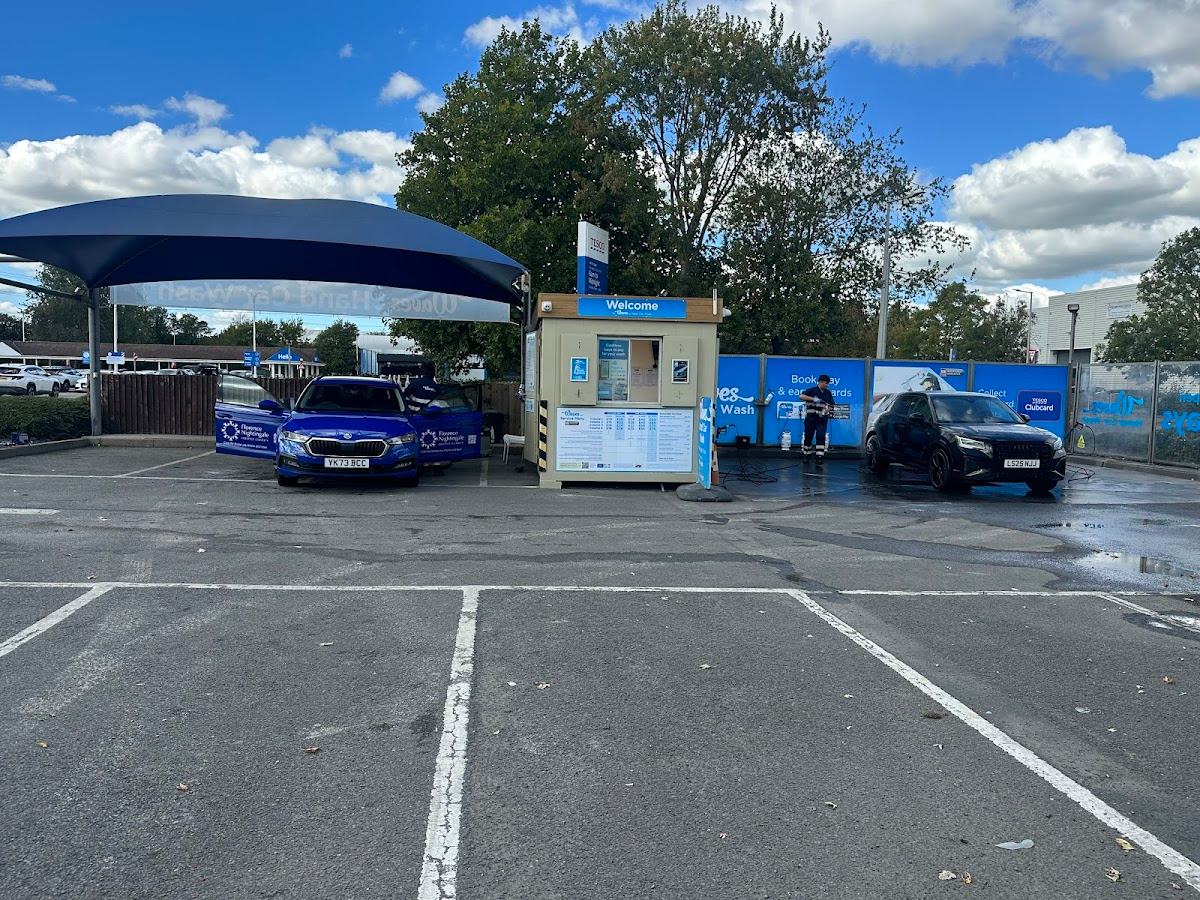 Waves Hand Car Wash Aylesbury