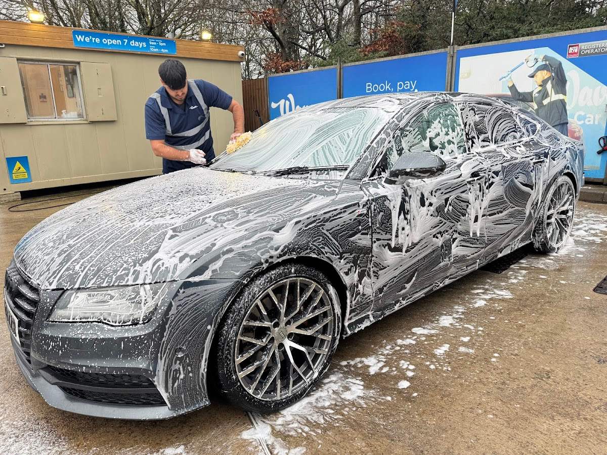 Waves Hand Car Wash Banbury