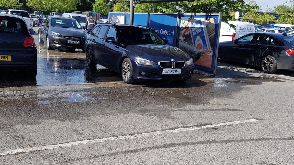 Waves Hand Car Wash Bar Hill Cambridge