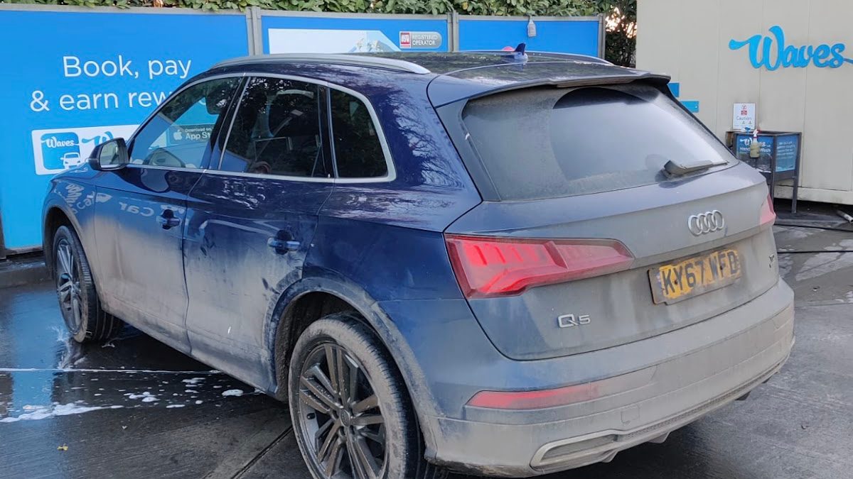 Waves Hand Car Wash Bishops Stortford