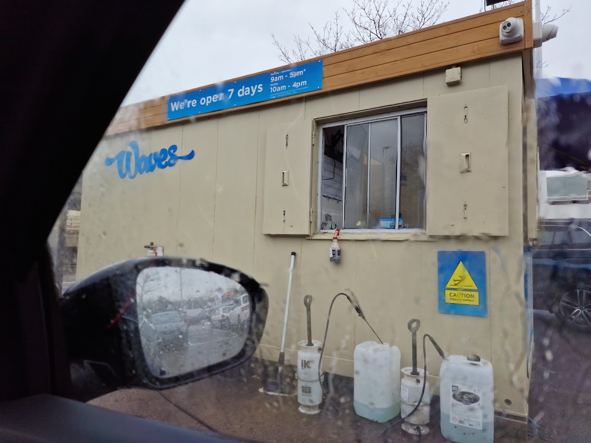 Waves Hand Car Wash Bristol East