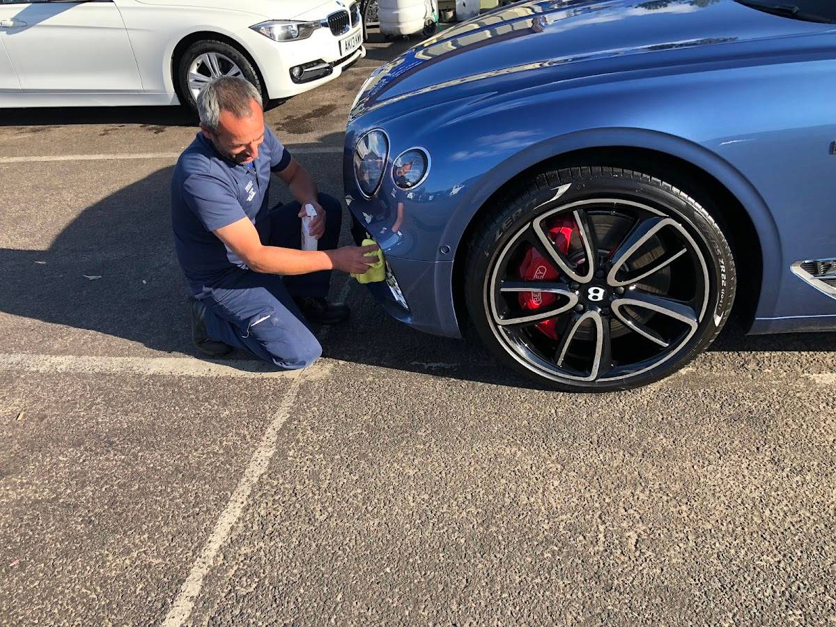 Waves Hand Car Wash Milton