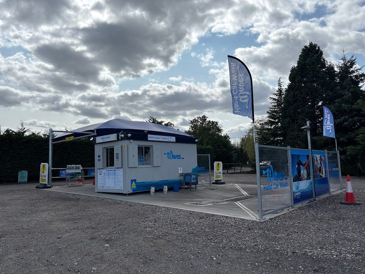 Waves Hand Car Wash Woodcote Green